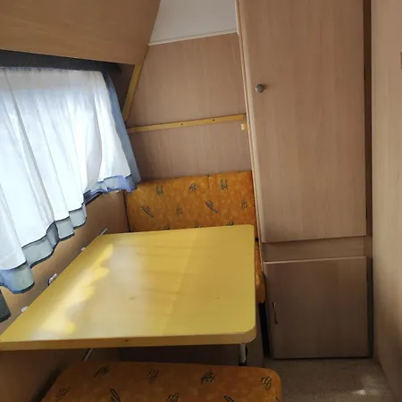 Tara Kamp alanı *