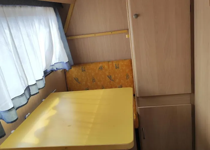 Tara Kamp alanı *
